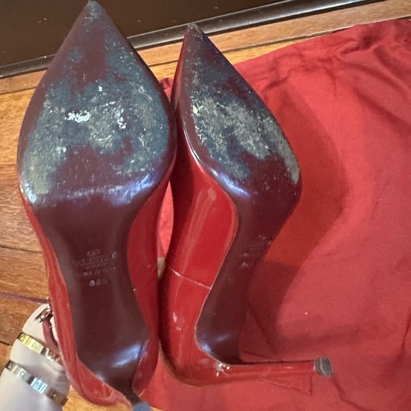 Red Stiletto Heels - Picture 6 of 14